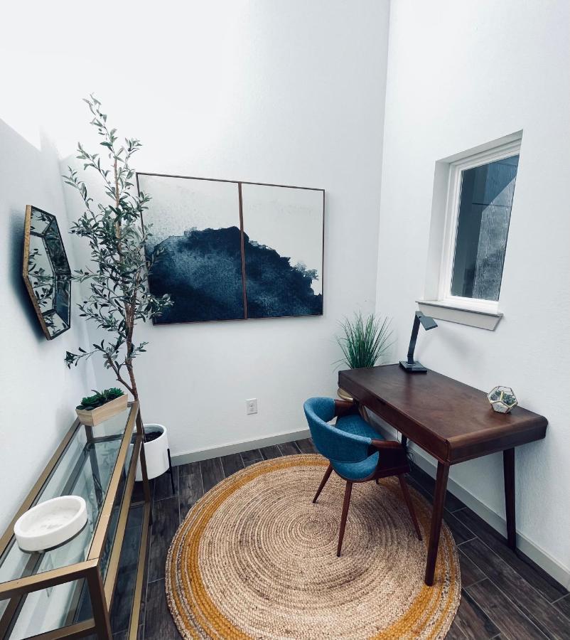 ארלינגטון Stylish Townhome Near At&T Stadium, Globe Life, Six Flags & More מראה חיצוני תמונה